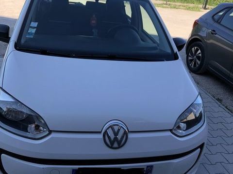 Volkswagen UP Up 1.0 60 Up! Concept 2015 occasion Amb&eacute;rieu-en-Bugey 01500