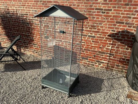 Voli&egrave;re 35 80700 Roye