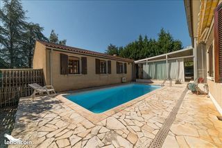  Maison � vendre 11 pi�ces 203 m�