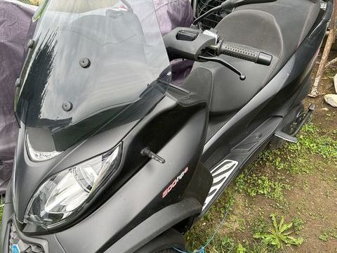 Scooter PIAGGIO 2021 occasion Amancy 74800