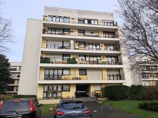  Parking / Garage � louer 10 m�