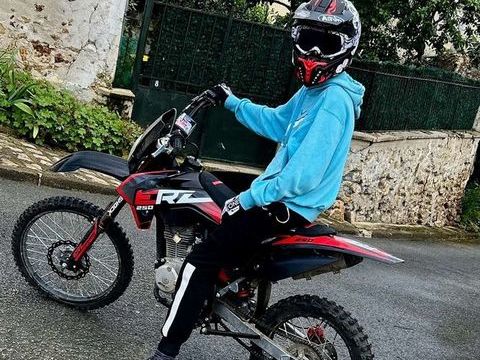 Moto DIVERS 2023 occasion Ch&eacute;cy 45430