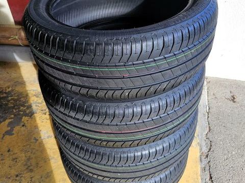 Pi&egrave;ces et &eacute;quipements Voiture Pi&egrave;ces et &eacute;quipements Voiture  occasion &Eacute;cully 69130