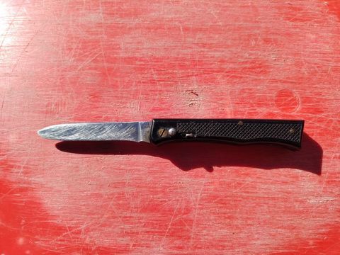 Couteau florinox thiers automatique  85 Saint-Jean-de-Fos (34)