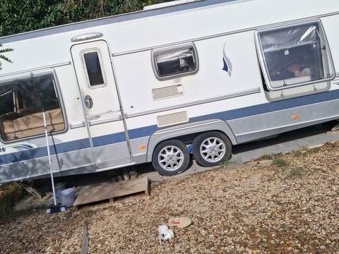 FENDT Caravane 2006 occasion Lugan 81500