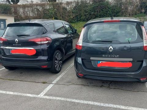 Renault Grand Sc&eacute;nic III dCi 130 FAP eco2 Bose Energy 7 pl 2011 occasion Besan&ccedil;on 25000