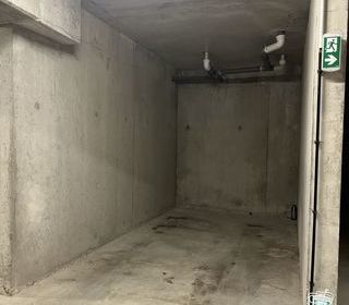  Parking / Garage à louer 15 m²