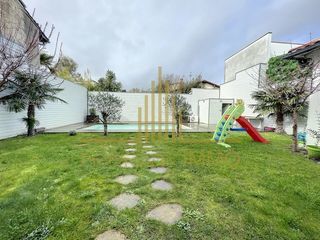  Maison � vendre 8 pi�ces 240 m�