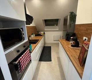  Appartement � louer 3 pi�ces 108 m�