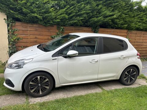 Peugeot 208 PureTech 82ch S&S BVM5 Signature 2019 occasion Le Chesnay 78150