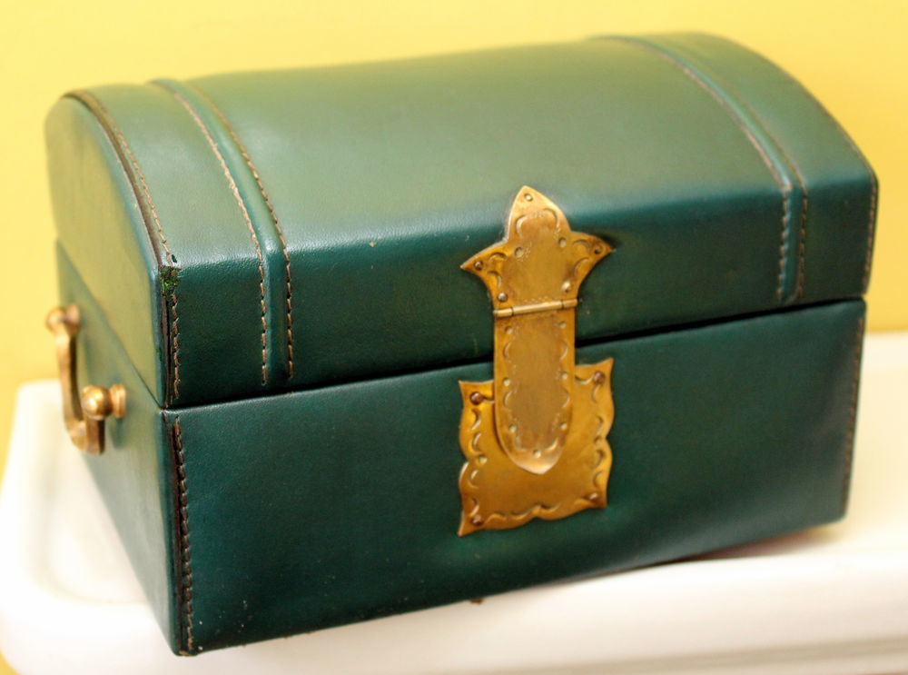 Coffret &agrave; bijoux cuir vert LANCEL Maroquinerie