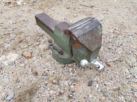 etau sambre meuse mors 150 mm base tournante 250 Saint-Jean-de-Fos (34)