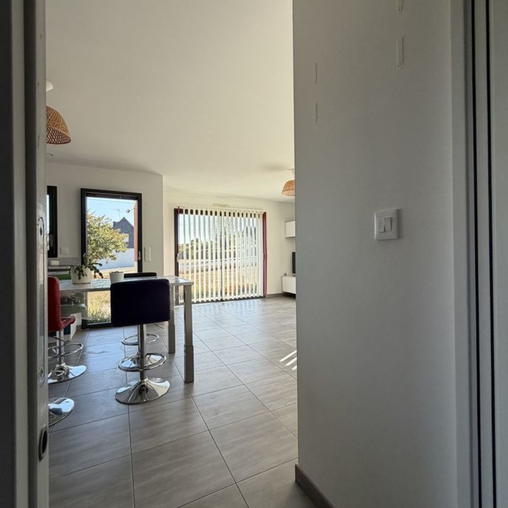 Vente Maison Vends maison de plain pied avec de sérieux atouts 