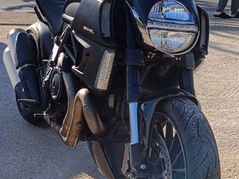 Moto DUCATI 2013 occasion Saint-Saturnin-l&egrave;s-Avignon 84450