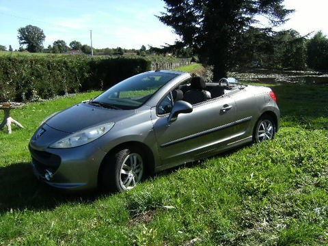 Peugeot 207 CC 1.6 HDi 16v FAP Feline 2008 occasion Limoges 87000