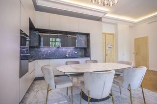  Appartement � louer 3 pi�ces 95 m�