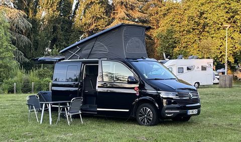 Van am&eacute;nag&eacute; Van am&eacute;nag&eacute; 2022 occasion Panilleuse 27510