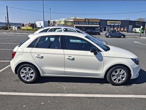Audi A1 Sportback 1.6 TDI 90 S line 2014 occasion 85000