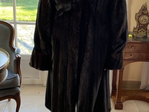 Manteau vison dark long 800 Le Vsinet (78)