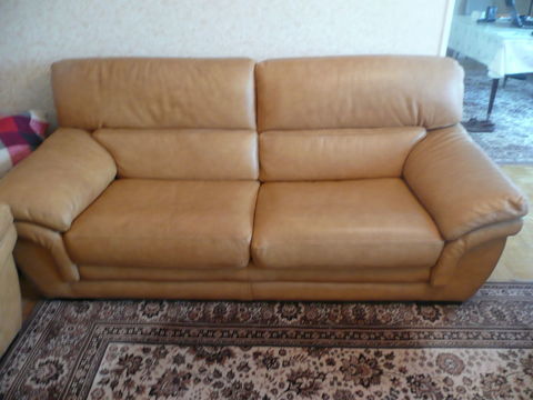 2 canaps et un fauteuil en Cuir Buffle Premium.	
Cuir 1500 Viry-Chtillon (91)