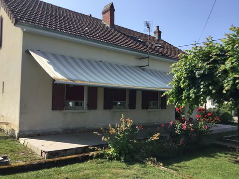   VENDS MAISON INDIVIDUELLE  Maison - 6 pi�ce(s) - 142 m�