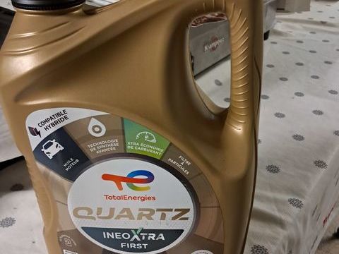 Pi&egrave;ces et &eacute;quipements Voiture Pi&egrave;ces et &eacute;quipements Voiture  occasion Les Bizots 71710