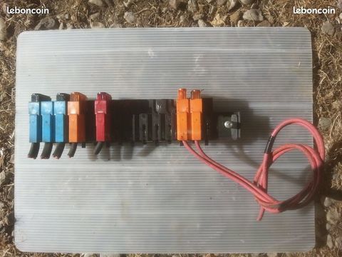 Pi&egrave;ces et &eacute;quipements Voiture Pi&egrave;ces et &eacute;quipements Voiture  occasion Montceaux-l&egrave;s-Provins 77151