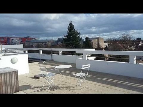  SUPERBE T4 87M2
TERRASSE 55M2 Combs Seine-et-Marne 30mm PARIS 5MM RER, March�, for�t,�cole Appartement - 4 pi�ce(s) - 88 m�