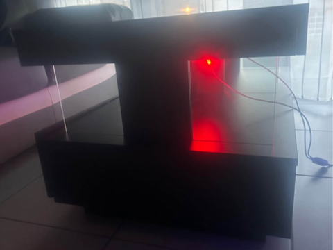 Je vend table basse led 80 Saint-Dizier (52)