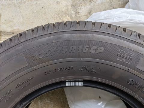 Pi&egrave;ces et &eacute;quipements Voiture Pi&egrave;ces et &eacute;quipements Voiture  occasion Belley 01300