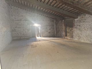  Remise / Grange � vendre 8 pi�ces 240 m�