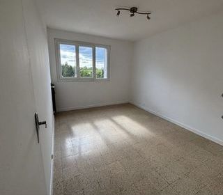  Appartement � vendre 5 pi�ces 85 m�