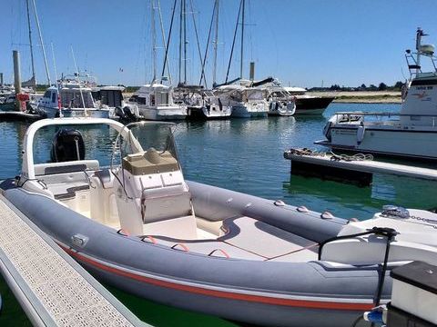 Bateaux &agrave; moteur Pneumatique - Semi-rigide 2012 occasion Barneville-Carteret 50270