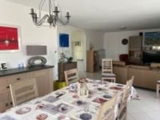  Maison � louer 5 pi�ces 130 m�