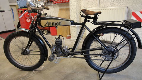 AUTRES Moto 1933 occasion Max&eacute;ville 54320