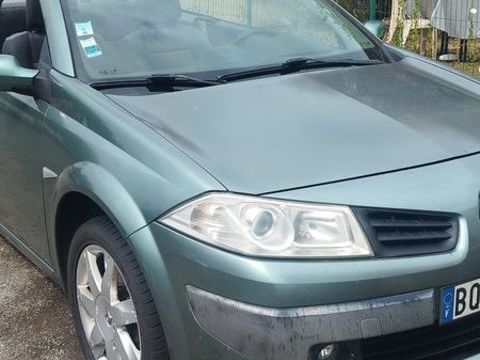 Renault megane ii cc Mégane II CC 1.6 16V Dynamique