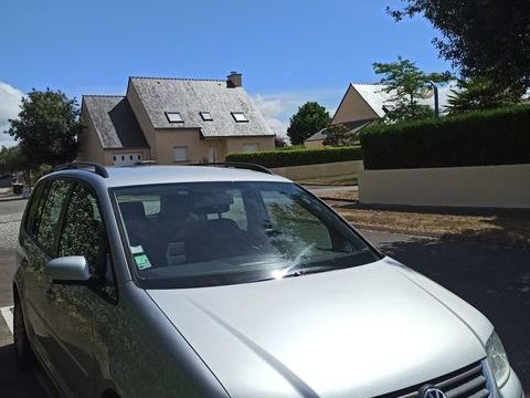 Volkswagen touran TDI 100 Confort 5pl