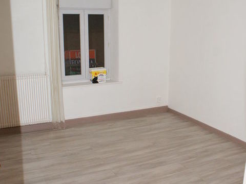   F2 proche centre ville 52 m2 Appartement - 2/3 pi�ce(s) - 52 m�