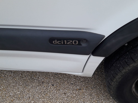 Nissan Interstar INTERSTAR L1H1 2t8 2.5 dCi 100 INTRO 2011 occasion Sarlat-la-Can&eacute;da 24200