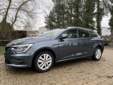 Renault Megane IV Estate M&eacute;gane IV Estate TCe 115 FAP Business 2022 occasion Bavay 59570