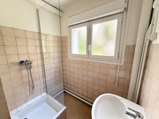  Appartement � vendre 4 pi�ces 65 m�