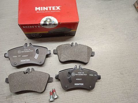 Pi&egrave;ces et &eacute;quipements Voiture Pi&egrave;ces et &eacute;quipements Voiture  occasion Laudun-l'Ardoise 30290