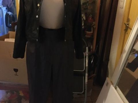 Jupe pantalon blouson taille 42faux cuir trs joli qualit  50 Saint-Julien-les-Rosiers (30)