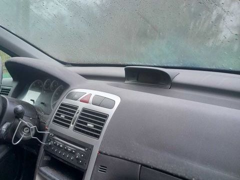 Peugeot 206 1.1i Pop Art 2012 occasion Le Ham 53250