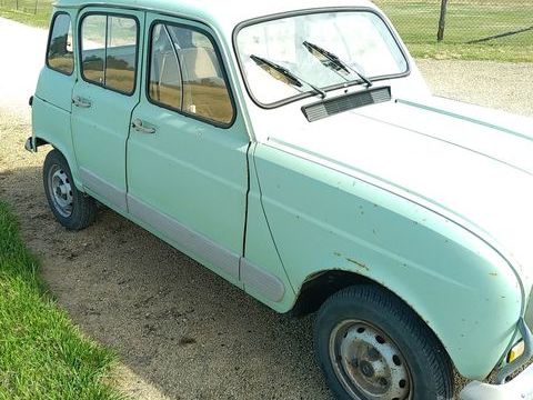 Renault R4 4 GTL 1982 occasion Rouill&eacute; 86480
