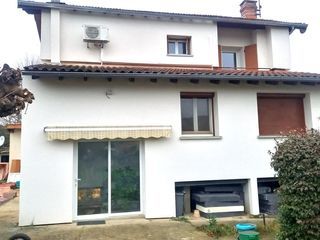  Villa � louer 6 pi�ces 136 m�