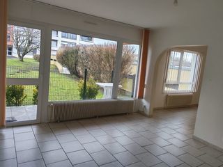  Appartement � louer 4 pi�ces 87 m�