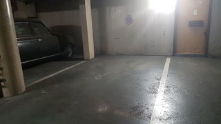  Parking / Garage � vendre 12 m�