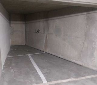  Parking / Garage � vendre 12 m�