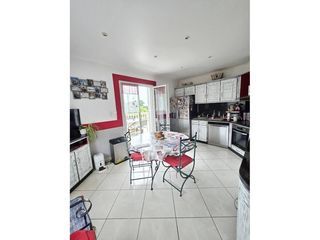  Maison � vendre 7 pi�ces 207 m�